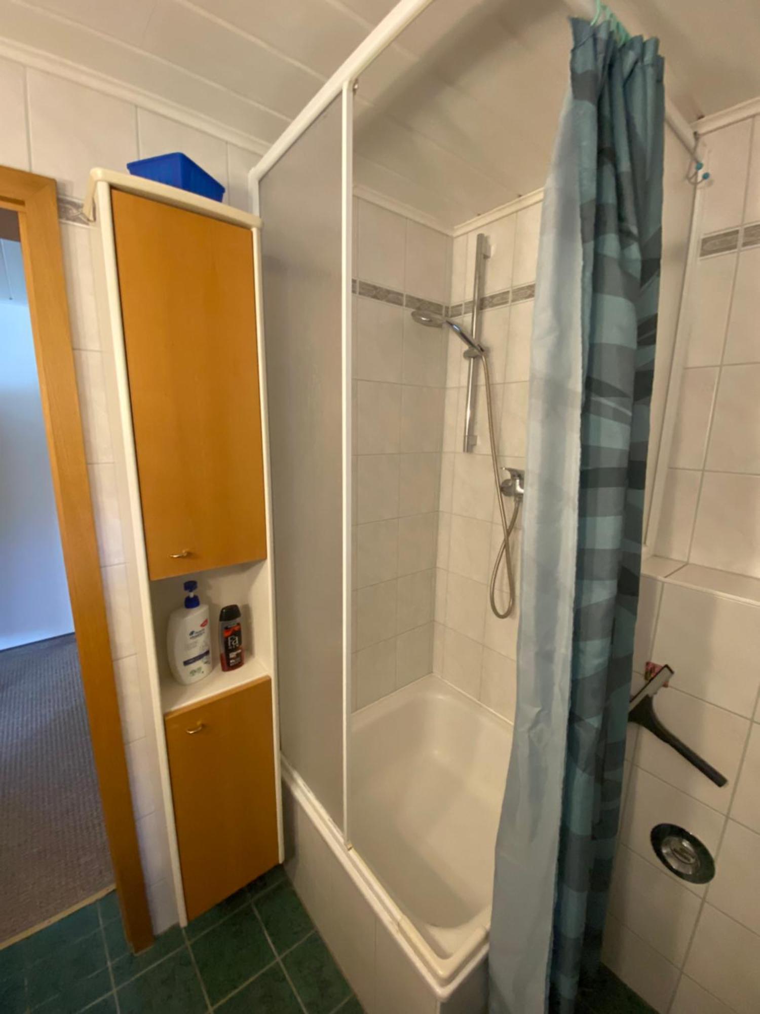 Grosse Helle Wohnung Am Wald In Bad Saarow Nahe Gruenheide Und Berlin Souterrain Exterior foto